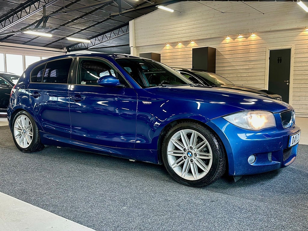 BMW 120 i 5-dörrars Steptronic Advantage, M-Sport A-Traktor