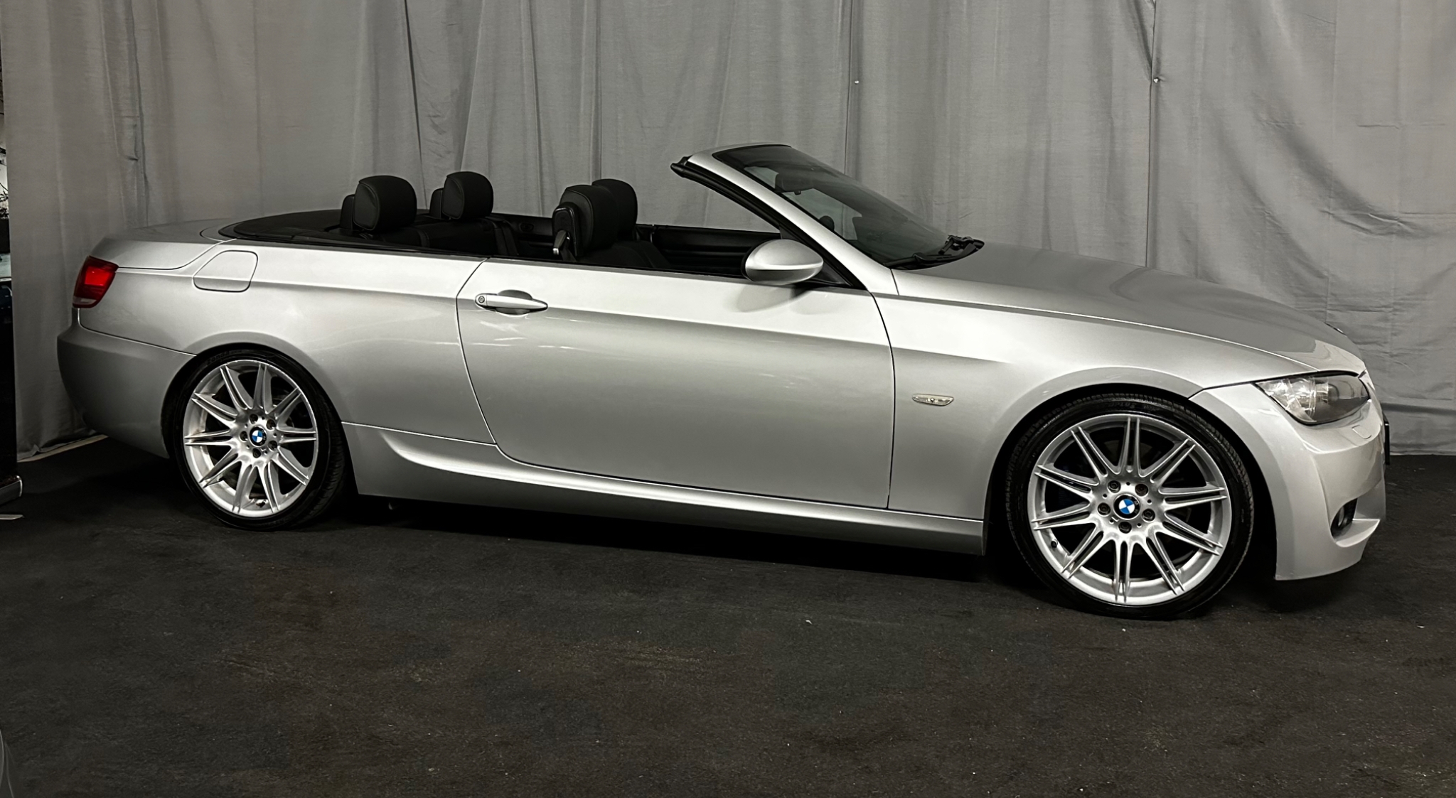 BMW 325 2008, bild 3/41