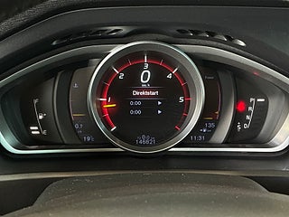 Volvo V40 D2 Powershift Kinetic S&VHjul/NyBytt Kamrem/Dvärm/Psens – bild 19