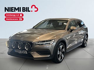 Volvo V60 Cross Country D4 AWD Geartronic Dvärm/Drag/Kamera/Sensorer – bild 1
