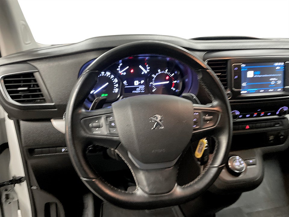 Bild på Peugeot Traveller Business 2.0 BlueHDi 144hk Aut L3 9-SITS BACKSENSORER
