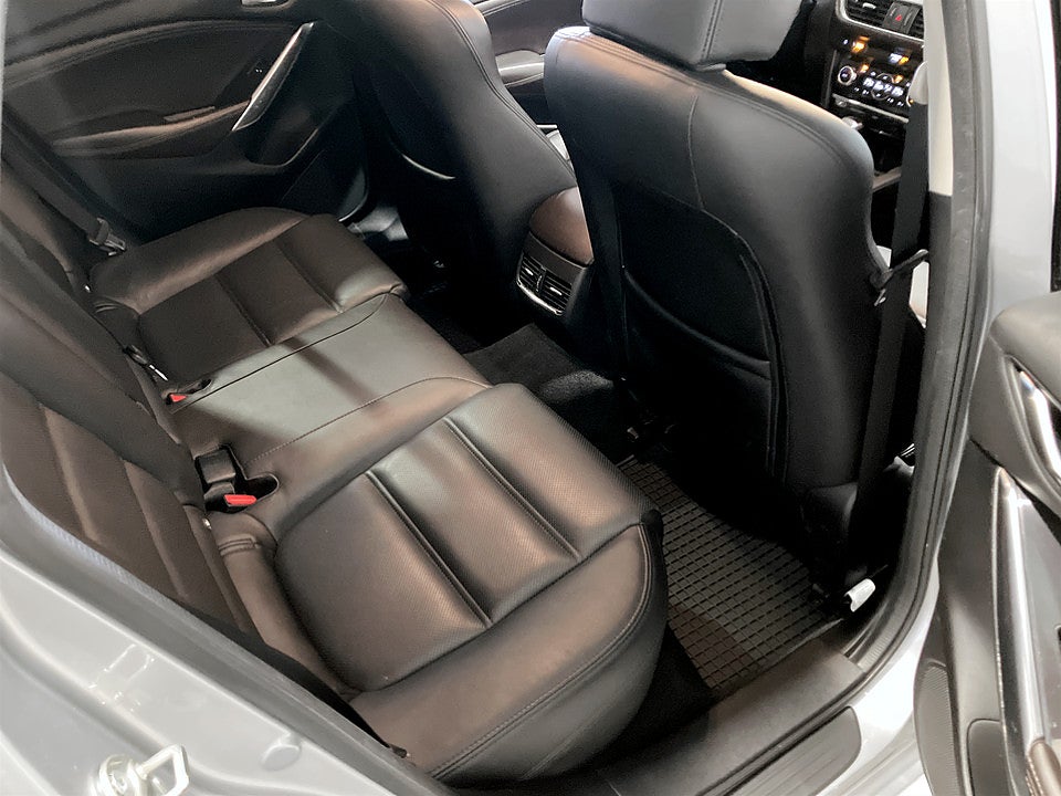 Bild på Mazda 6 Wagon 2.2 SKYACTIV-D 175hk Aut AWD KAMPANJRÄNTA 3,99%