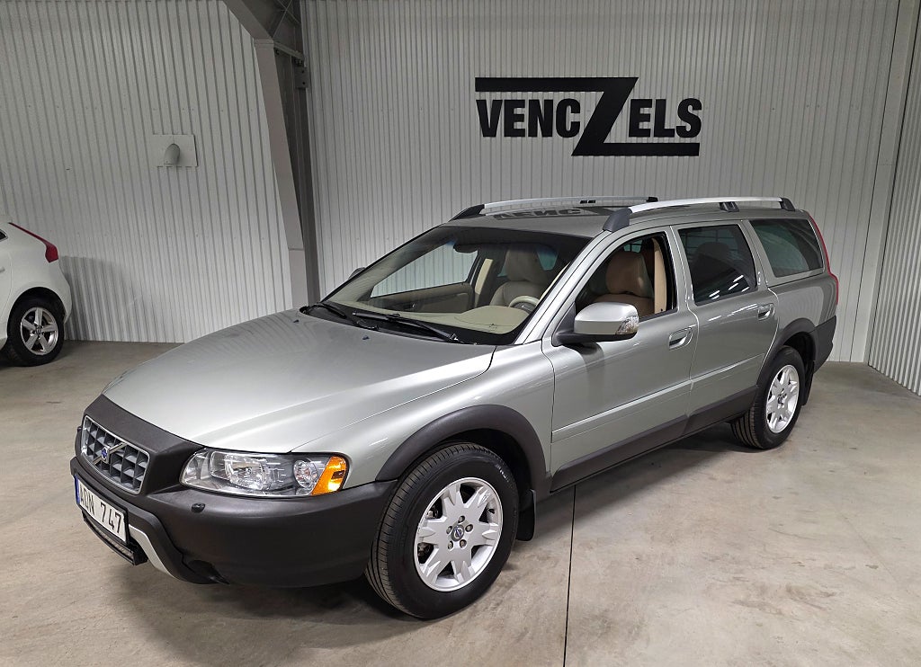 Volvo XC70 D5 AWD Aut Summum Dragkrok Fin
