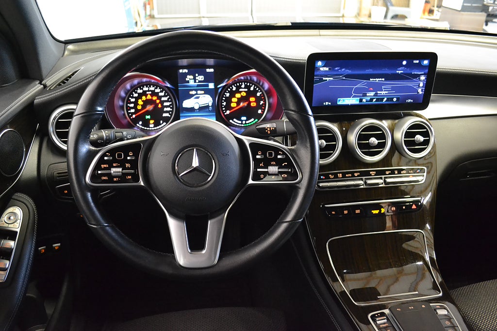 Mercedes-Benz GLC 300 e 320hk 4MATIC 9G-Tronic | Navi | Drag | 360° | 2020