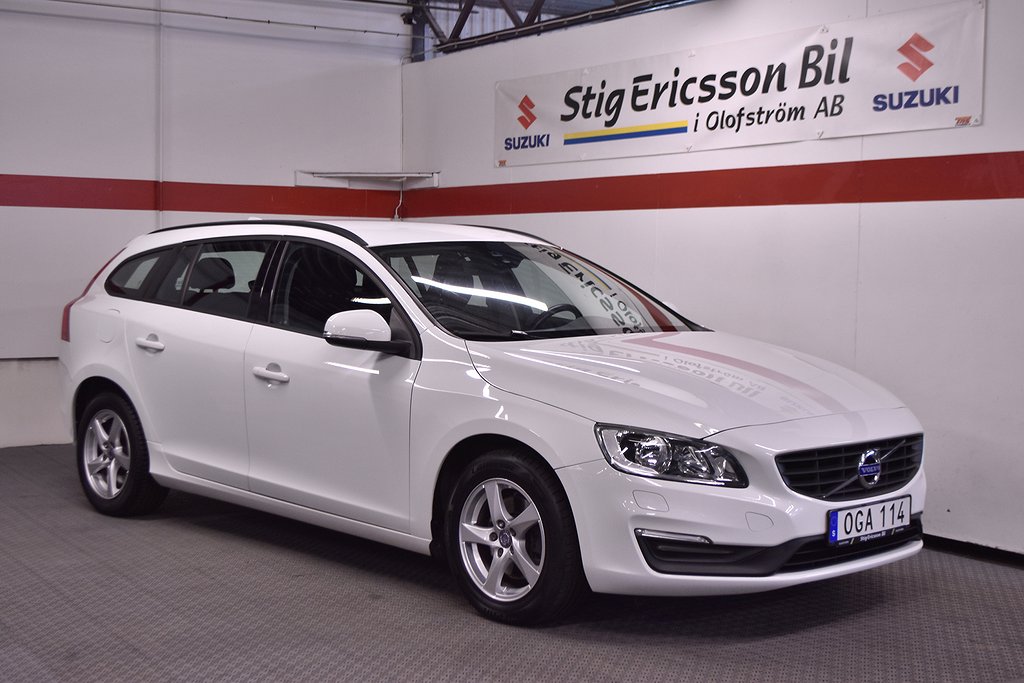 Volvo V60 T3  Kinetic Aut