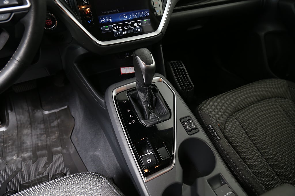 Subaru Crosstrek 2,0i e-Boxer Limited Xfuel E85 AWD Motorvärmare Drag 2025