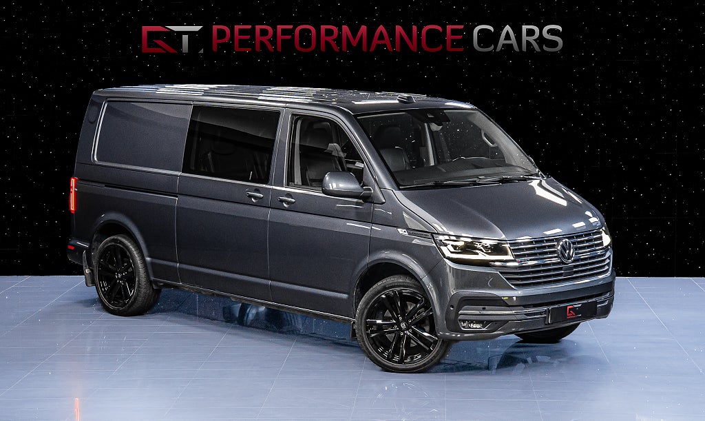 Volkswagen Transporter Kombi T32 TDI 4Motion MOMS Värmare Drag ACC Kamera 2