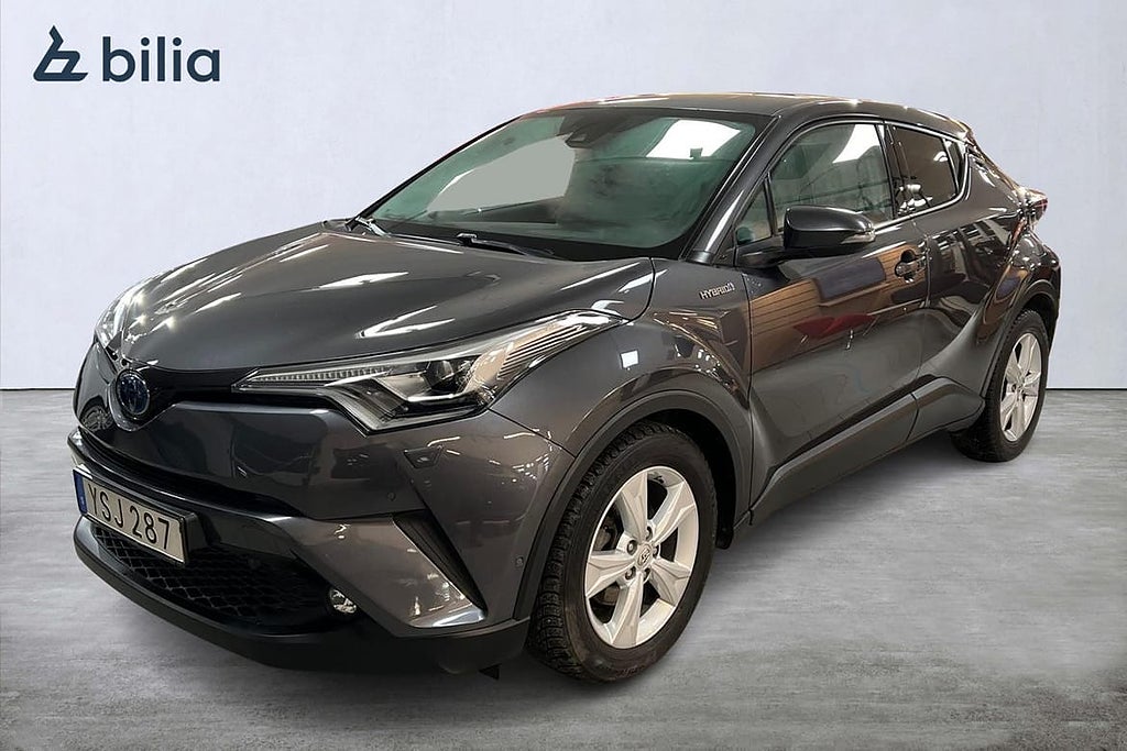 Toyota C-HR Hybrid 1,8 Executive Skinn JBL Teknik Garanti t.o.m. 2...