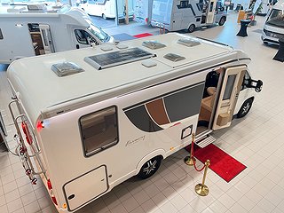 Husbil-halvintegrerad Bürstner Harmony Line T 744 5 av 26