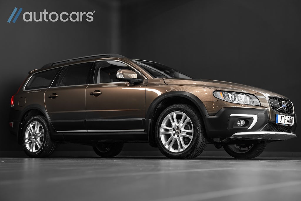 Volvo XC70 D4 AWD Classic Summum|Läder|Dragkrok|Navigation|VOC|18"