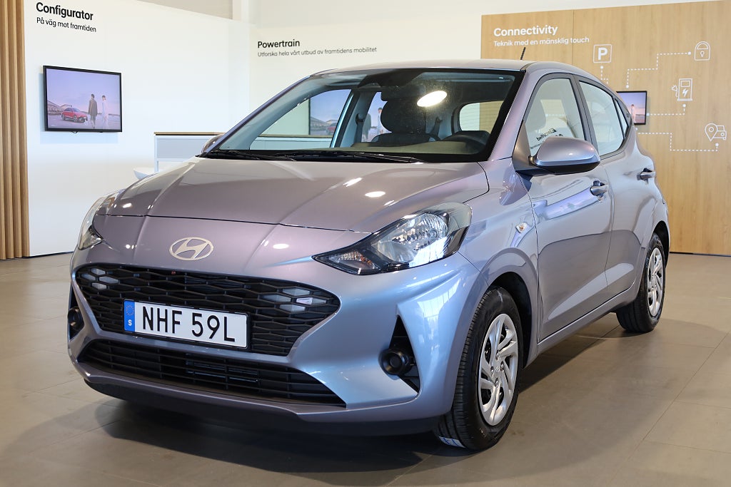 Hyundai i10 1.0 AUT Essential Kamera CarPlay Rattvärme Navi Leasbar 2025