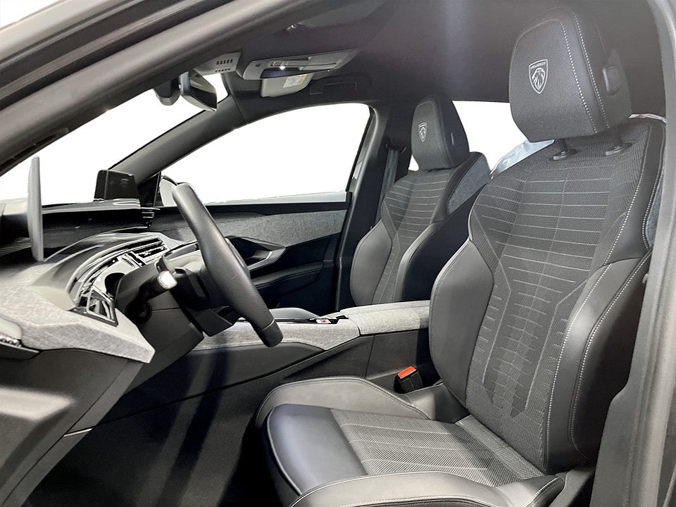 Bild på Peugeot 3008 GT Hybrid 145hk Aut B-KAMERA CARPLAY