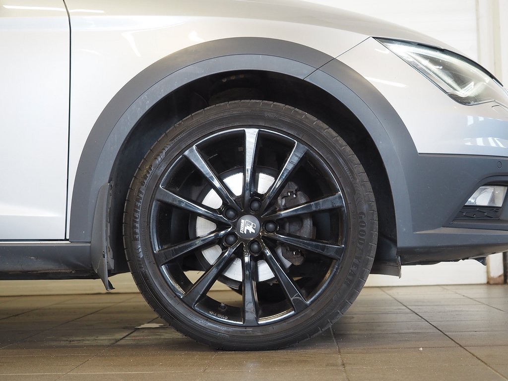 Seat Leon X-Perience 1.4 TSI Limited Edt Drag Kamera M-Värm 2018