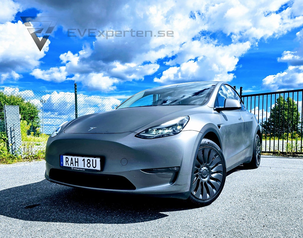 Tesla Model Y Long Range AWD Folie Pano Drag Ryzen Autopilot Moms
