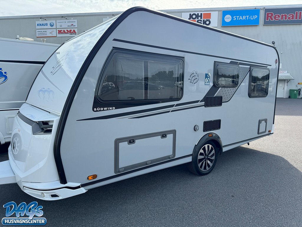 Knaus Südwind 450 FU 60 years celebration