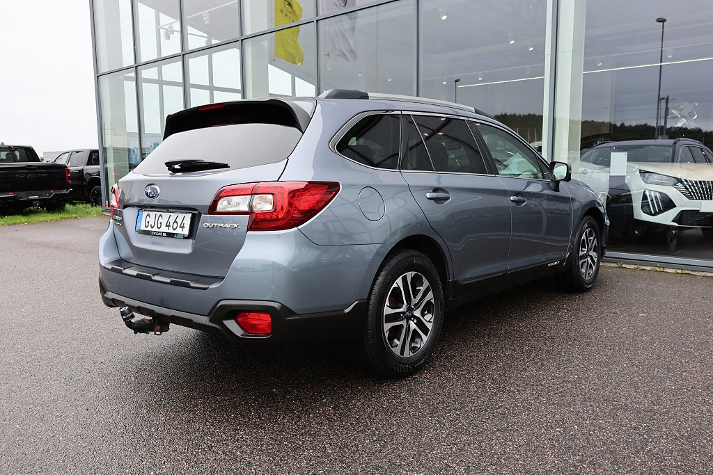 Subaru Outback RIDGE 2.5 175hk 4WD Läderklädsel Elmotorvärmare Drag