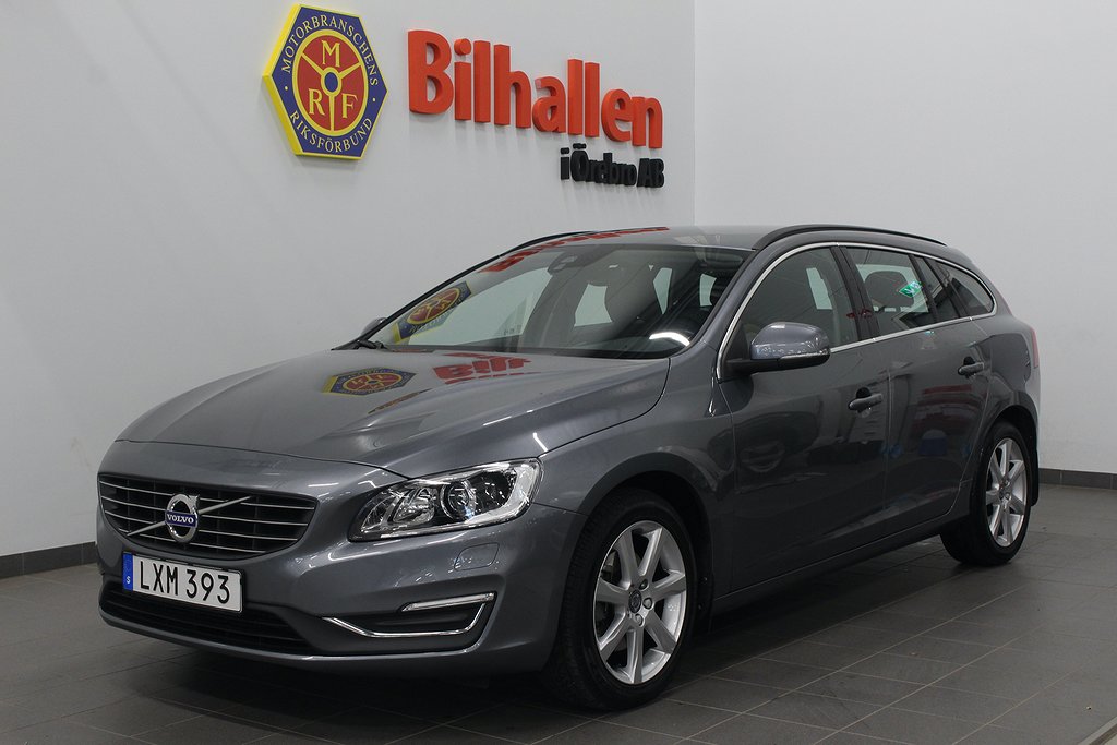 Volvo V60 T3 Momentum, Motorvärmare, Rattvärme 152hk 5994mil