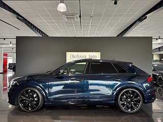 SUV Audi Q8 12 av 15