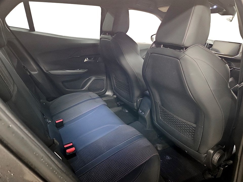 Bild på Peugeot 2008 GT 1.2 PT 130hk Aut - B-KAMERA, CARPLAY