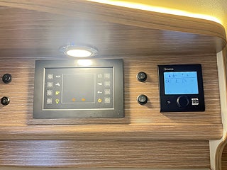 Husbil-integrerad Itineo 740 22 av 24