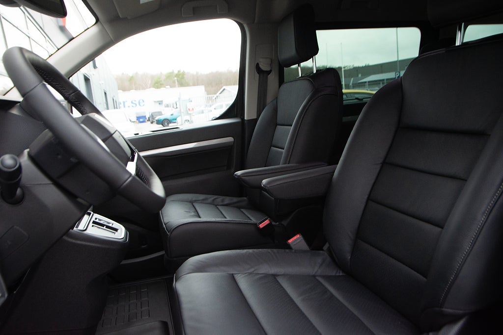 Peugeot Traveller 2.2 BlueHDi 180hk Allure 8-Sits Panorama 5 års garanti