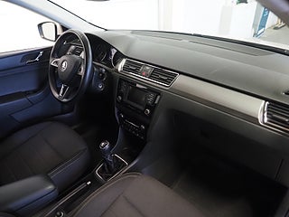 Halvkombi Skoda Rapid 10 av 21