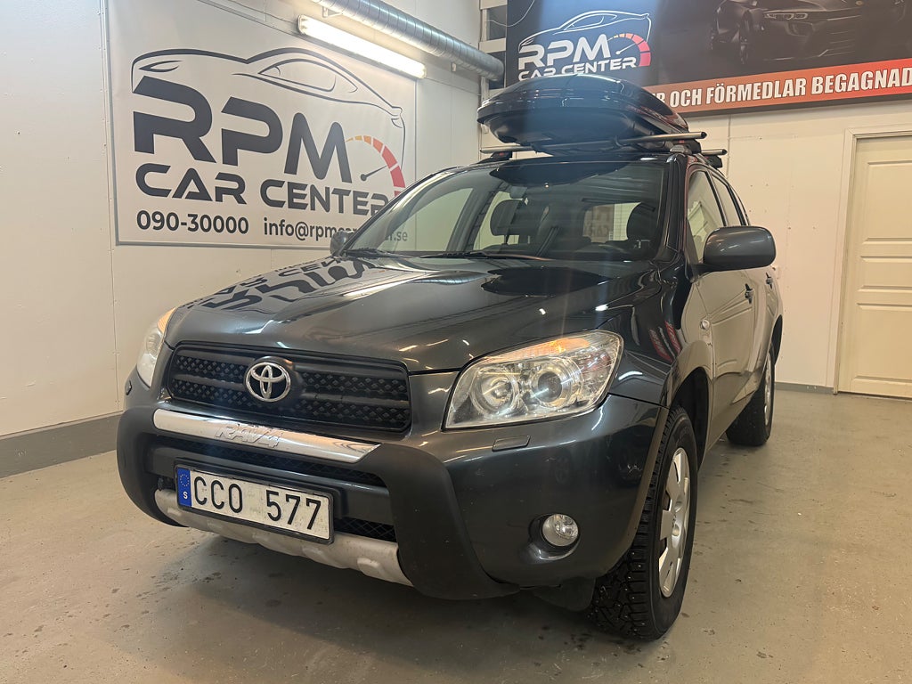 Toyota RAV4 2.0 VVT-i 4x4 Euro 4/NyBesiktad/3Privata Ägare