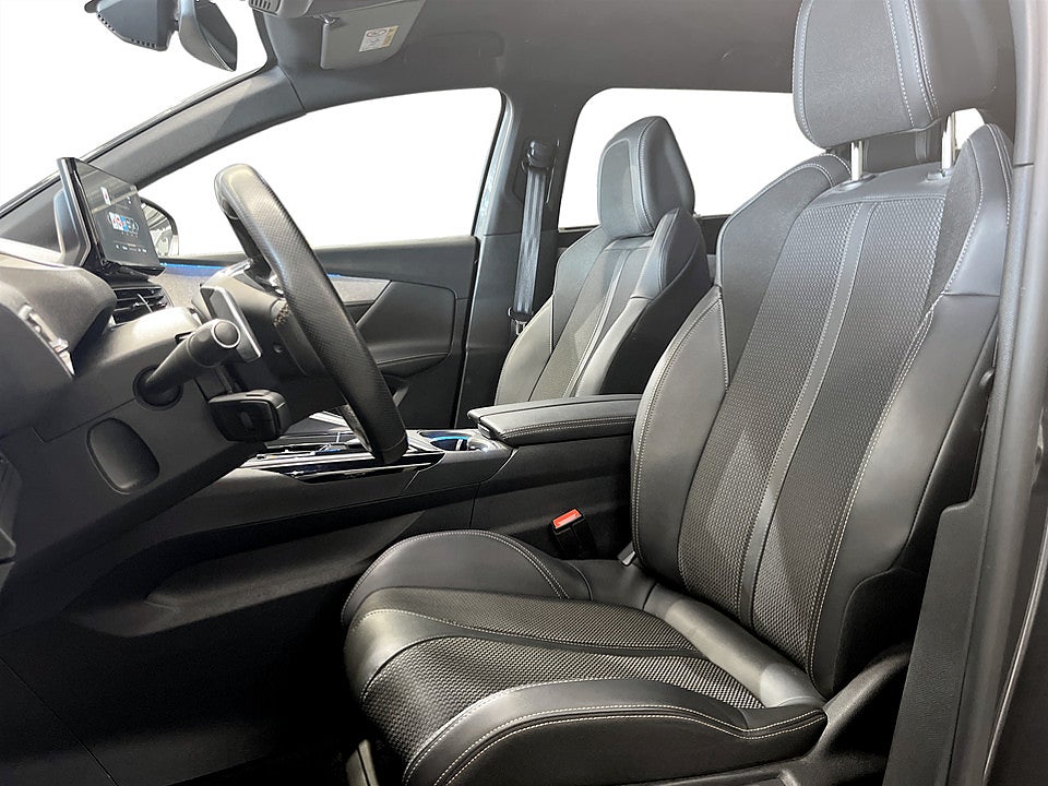 Bild på Peugeot 5008 GT 1.2 PT 130hk Aut B-KAMERA NAVI DRAG