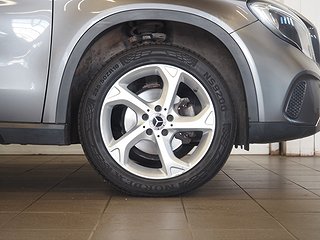 SUV Mercedes-Benz GLA 8 av 21