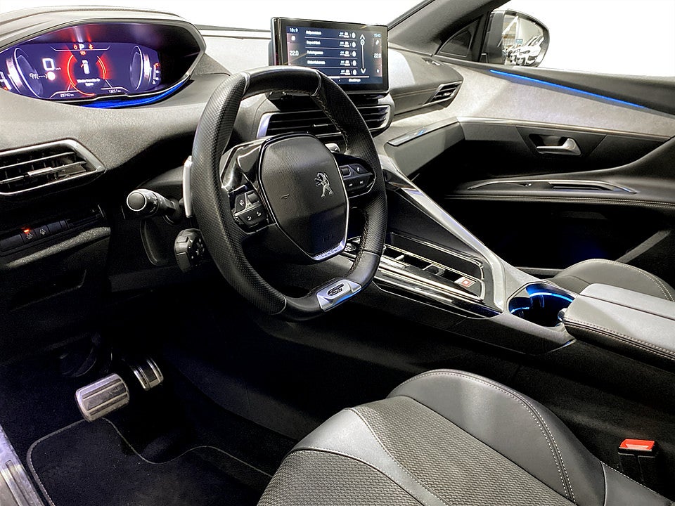 Bild på Peugeot 3008 GT 1.2 PT 130hk Aut B-KAMERA CARPLAY