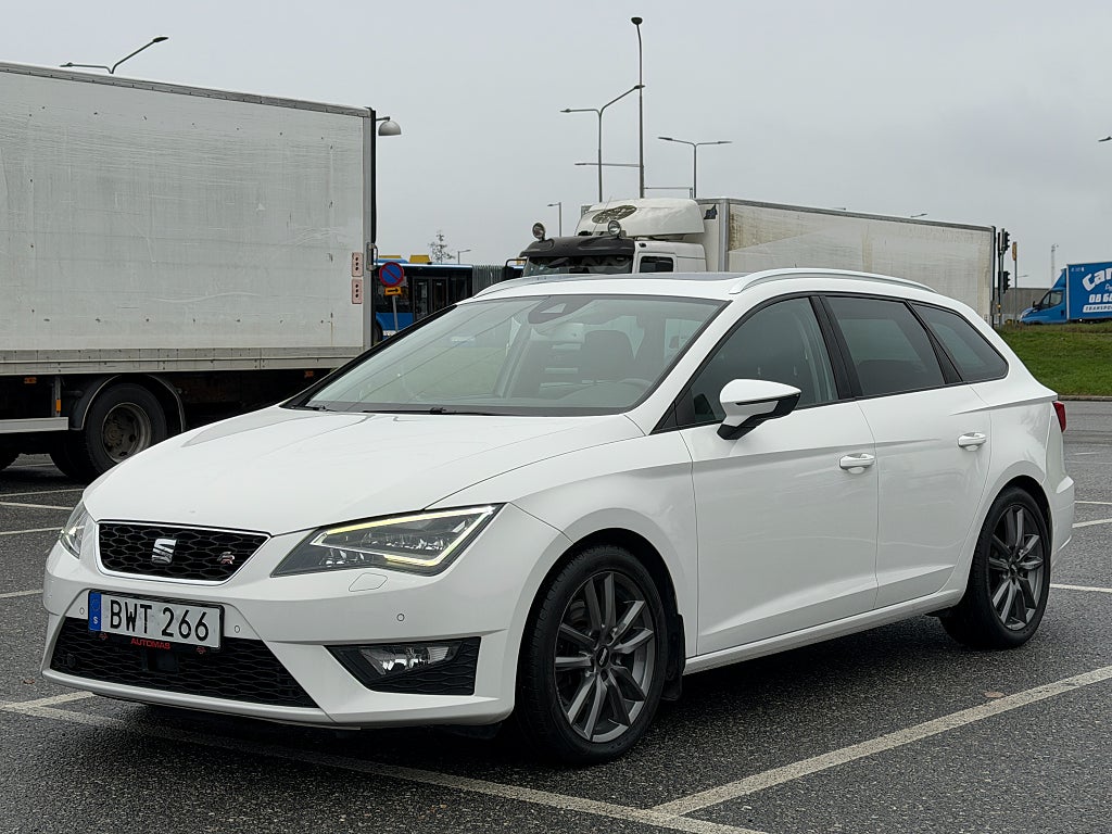 Seat Leon ST 2.0 TDI FR 184hk Panorama|Drag|Navi|PDC