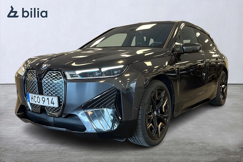 BMW iX M60|Sky lounge|Luftfjädring|Laser LED|Aktiv F|SE SPEC