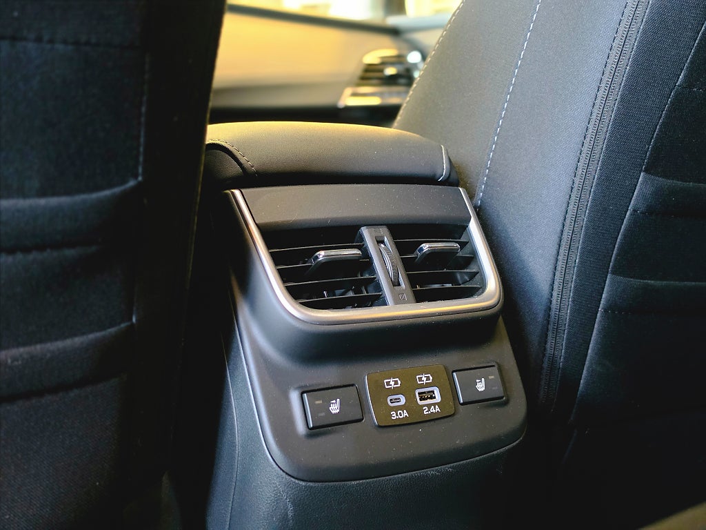 Subaru Outback 2.5 4WD / Adventure / Backkamera / Rattvärme /