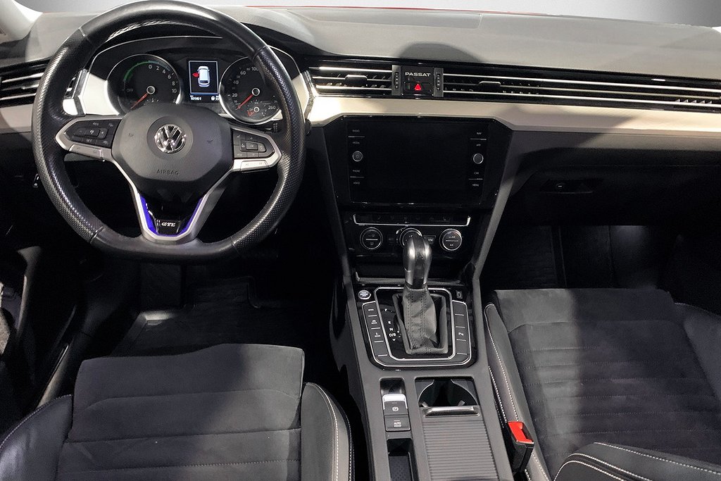 Volkswagen Passat SC GTE 218hk Plug-In |Drag|Dynaudio|Navi| 2020
