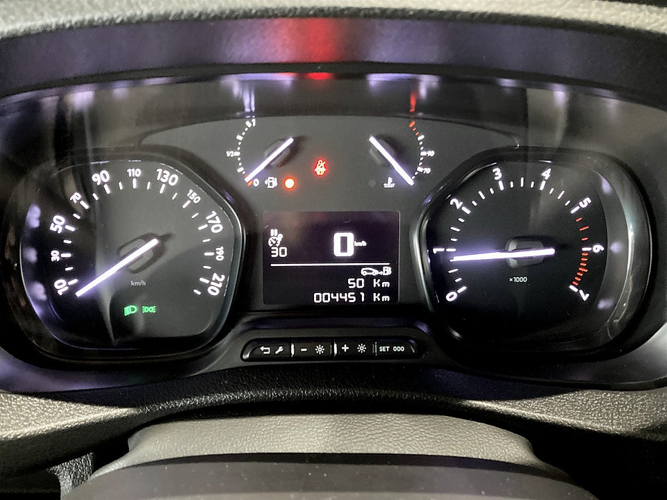 Bild på Opel Vivaro Business 2.0 BHDi 145hk L3 KAMPANJRÄNTA 3,99%