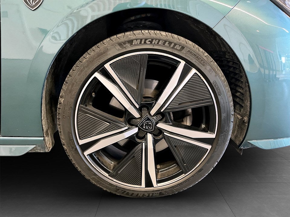 Bild på Peugeot 308 SW GT 1.2 PT 130hk Aut - B-KAMERA, CARPLAY