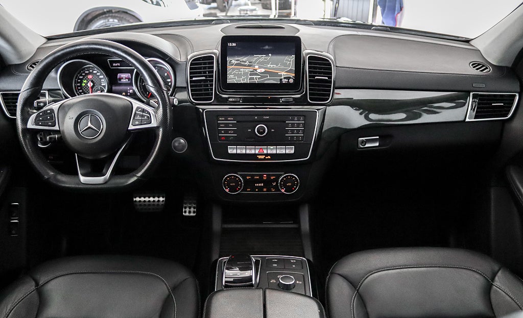 Mercedes-Benz GLE 350 d 4M Coupé AMG H/K Pano Drag Värmare