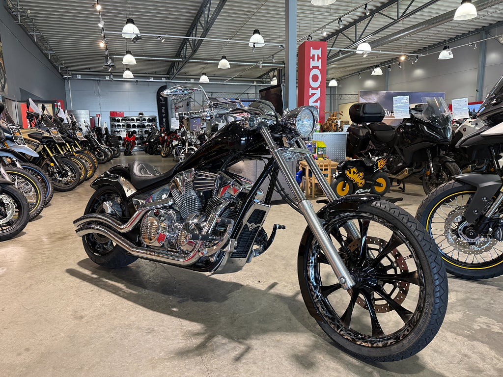 Honda VT1300CXA Fury #Unik ombyggd Chopper & Endast 1500mil# 
