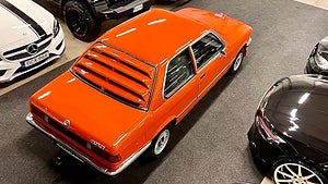 En BMW 320 sedan i fint skick. 