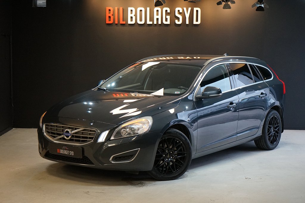 Volvo V60 D2 Momentum//Få ägare//Full servad//Automat//