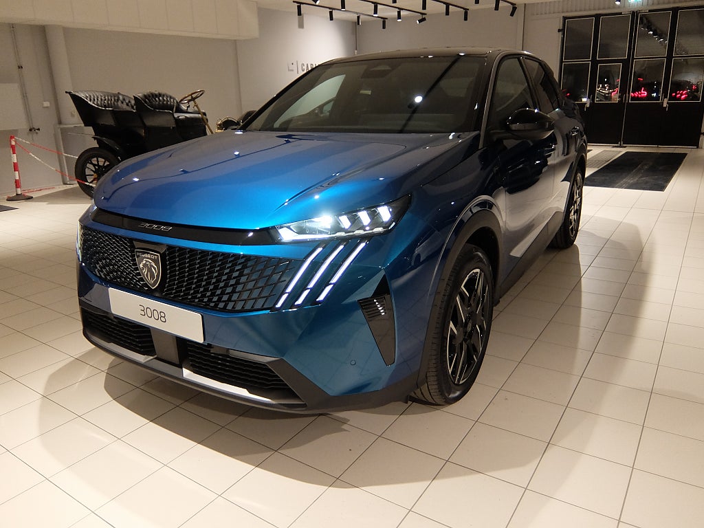 Peugeot 3008 GT HYBRID/ Dragkrok/ Black Edition