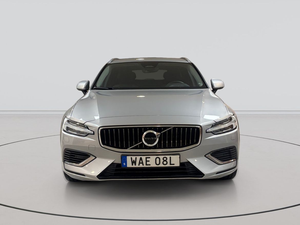 Volvo V60 Core 2023, bild 7/10