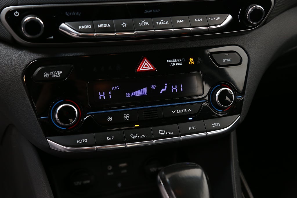 Hyundai IONIQ Plug-in 1.6 + 8.9 kWh Aut Premium Plus Eco Motorv Drag 2019