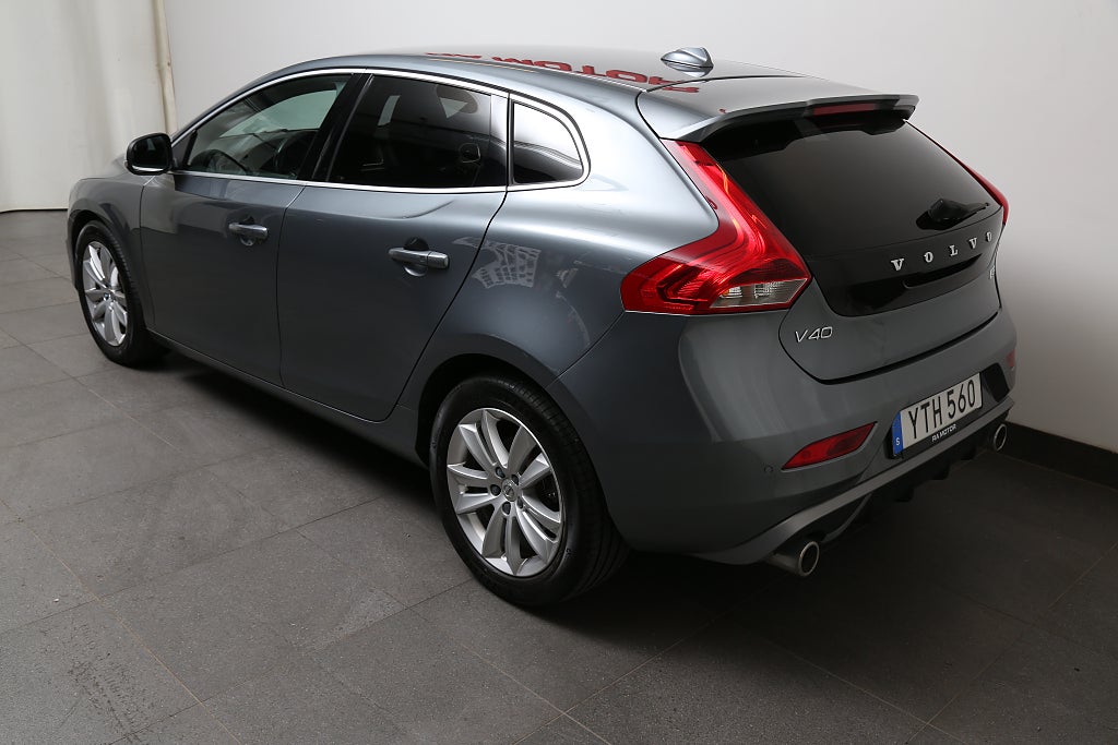 Volvo V40 D3 150hk R-Design Edition Aut Kamera Navi Teknikpaket 2019