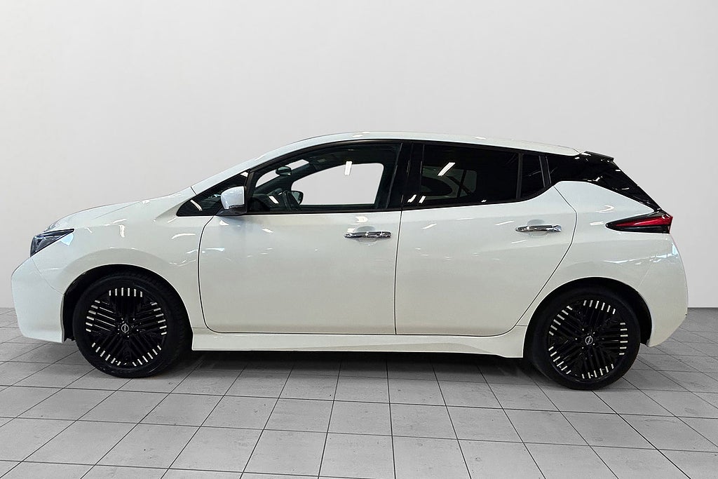 Nissan Leaf 2023 - miniatyr 3
