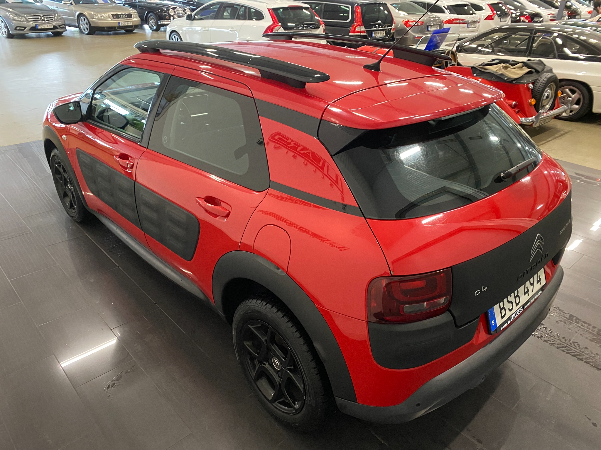 Citroen C4 Cactus 1.2 PureTech Euro 5 2014, bild 4/50