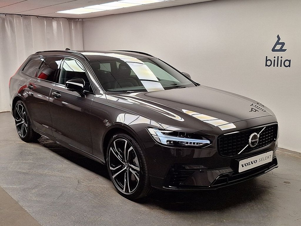 Volvo V90 T6 Ultra Dark