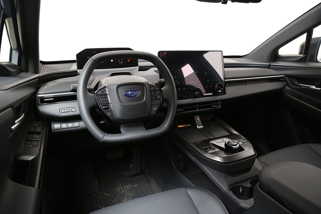 Subaru Solterra Touring + |  XT 74.7 kWh AWD 2026