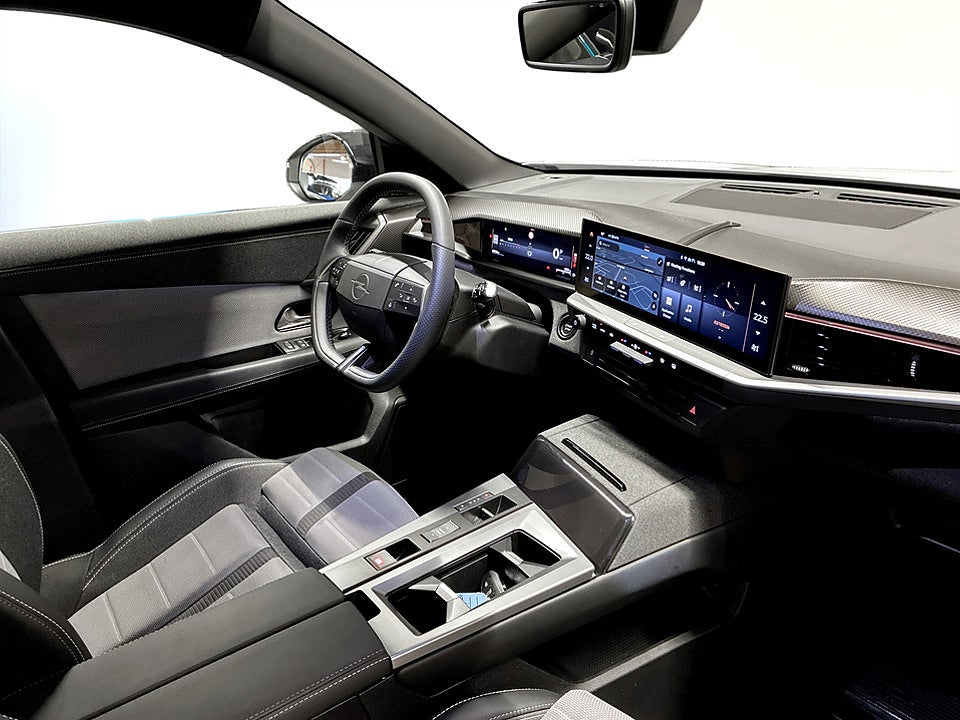 Bild på Opel Grandland X GS Hybrid 145hk Aut B-KAMERA CARPLAY NAVI
