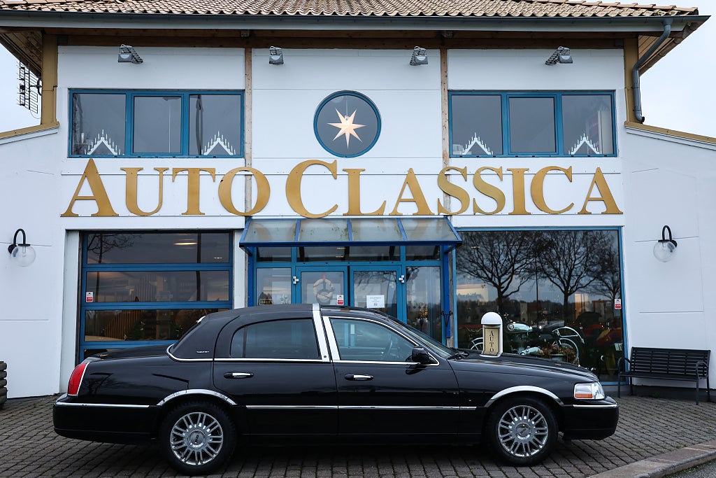 Lincoln Town Car 4.6 V8 2V SOHC FFV